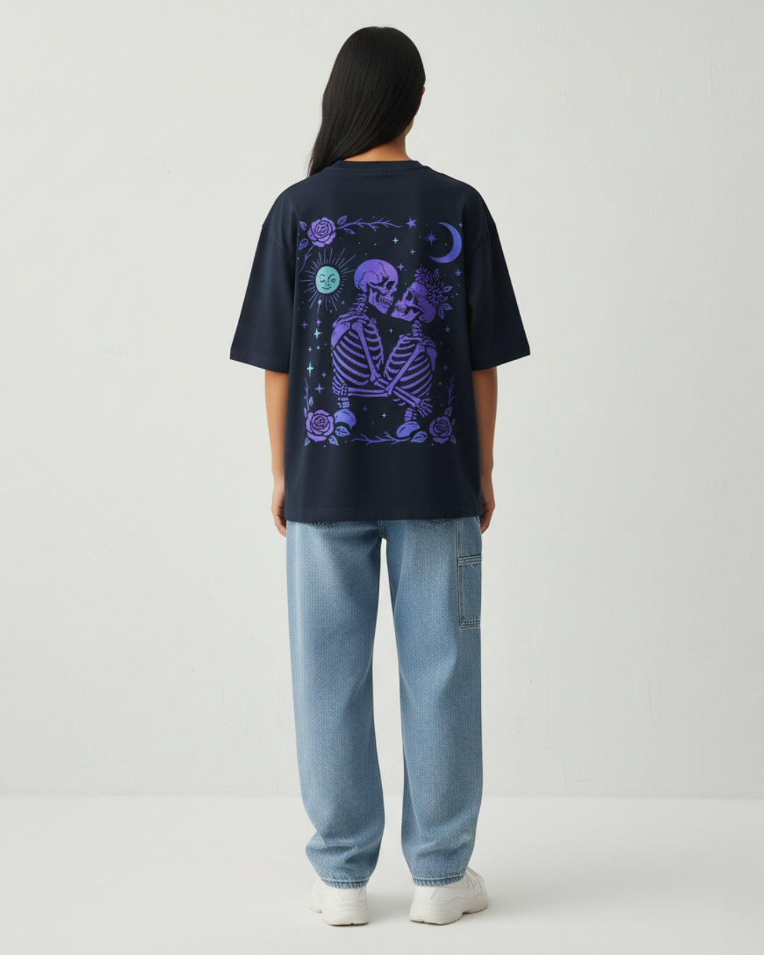 Deadly Love Oversized T-Shirt – Dark Streetwear Graphic Tee